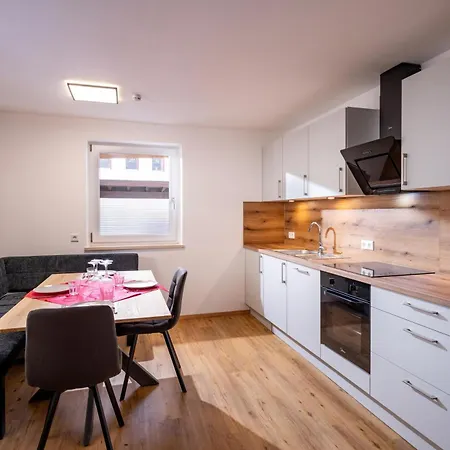 101 住宿加早餐酒店 3*